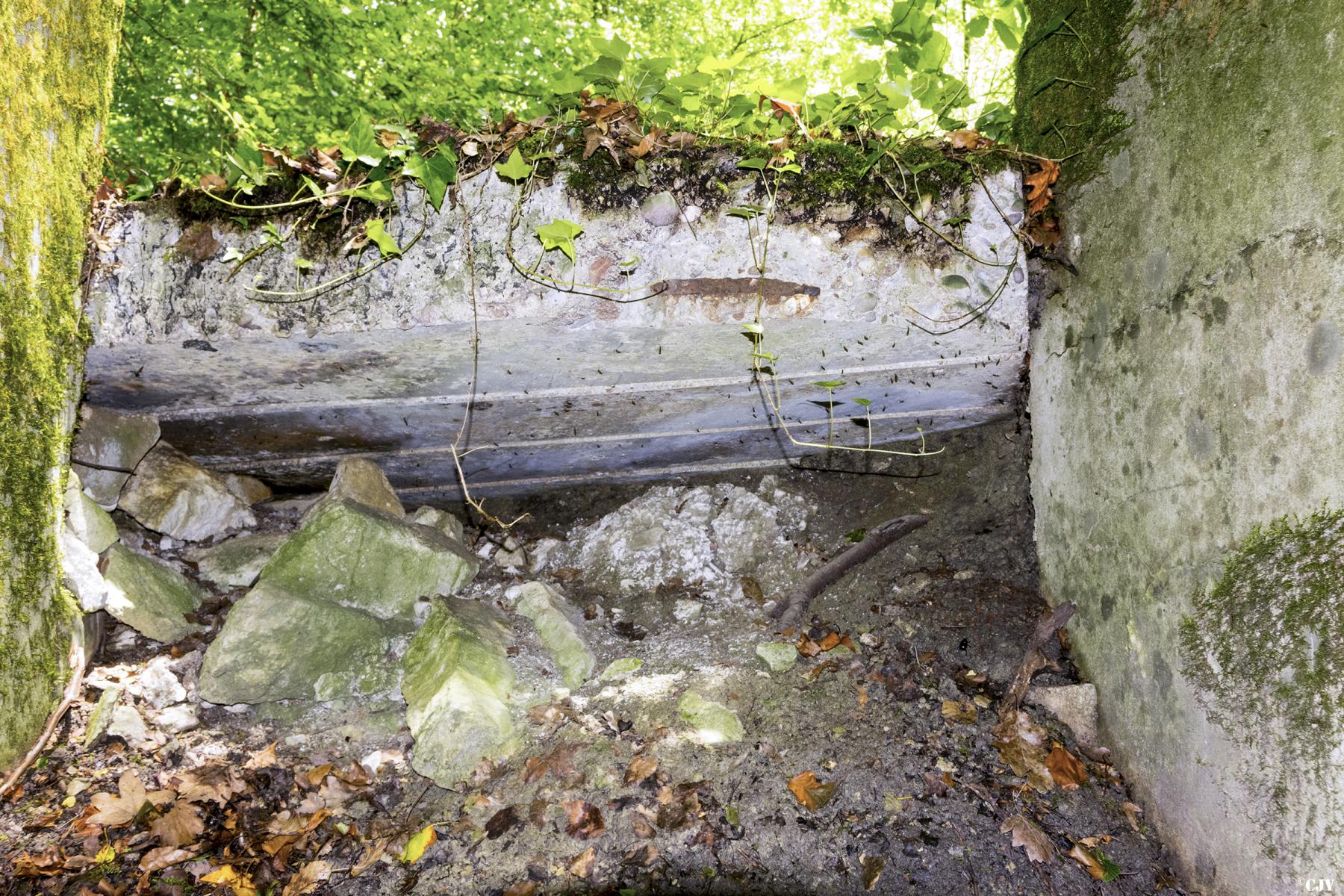 Ligne Maginot - AB39 - BAMBESCH SUD 3 - (Blockhaus pour arme infanterie) - La tranchée couverte de l'entrée