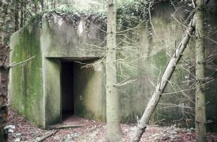 Ligne Maginot - BETANGE ( CAC ) - (PC) - Visite du PC de Betange avec la propriétaire.