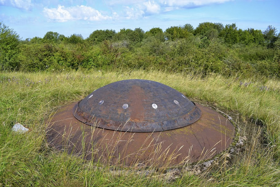 Ligne Maginot - ROCHONVILLERS - A8 - (Ouvrage d'artillerie) - Bloc 8
Tourelle de mitrailleuses