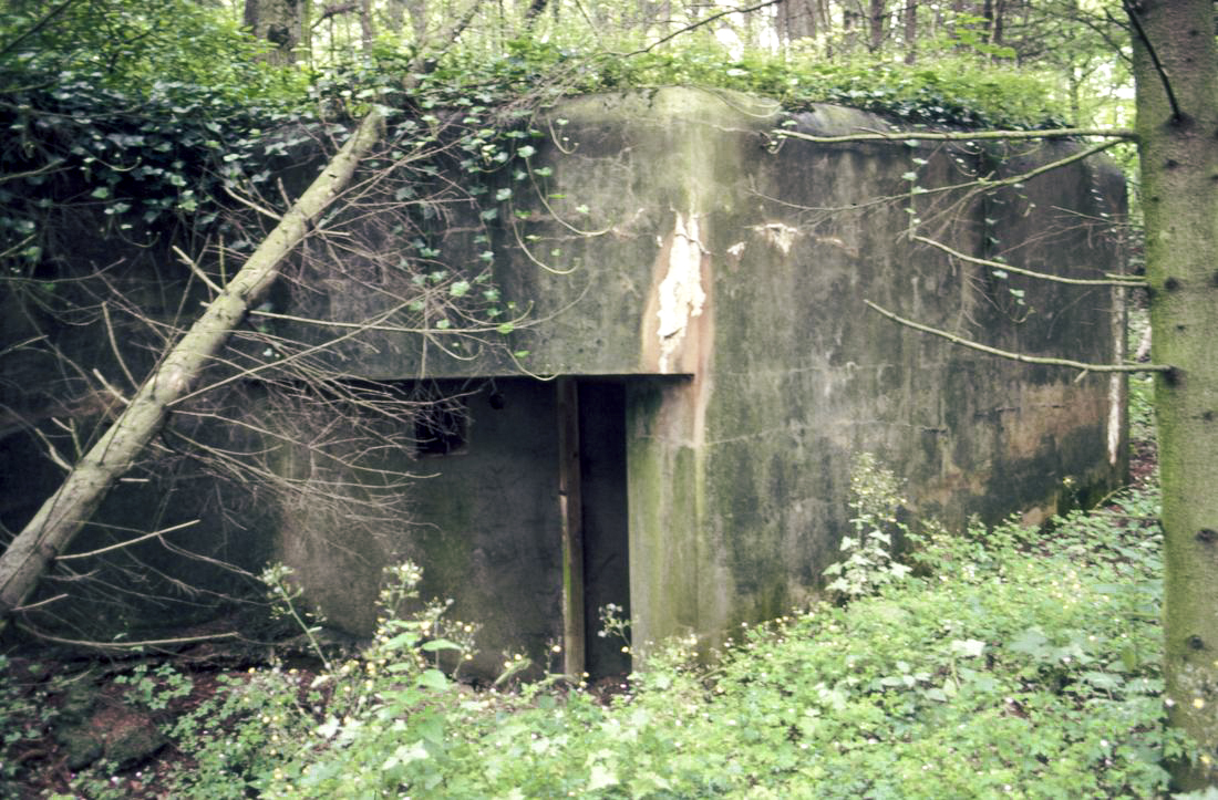 Ligne Maginot - BETANGE ( CAC ) - (PC) - Visite du PC de Betange avec la propriétaire.