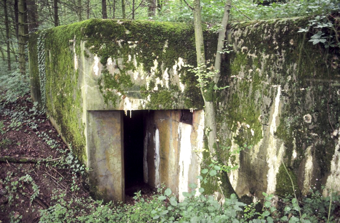 Ligne Maginot - BETANGE ( CAC ) - (PC) - Visite du PC de Betange avec la propriétaire.