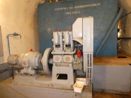 Ligne Maginot - SCHOENENBOURG - (Ouvrage d'artillerie) - L'usine électrique
Les citernes d'eau pour le refroidissement des moteurs et le moteur CLM