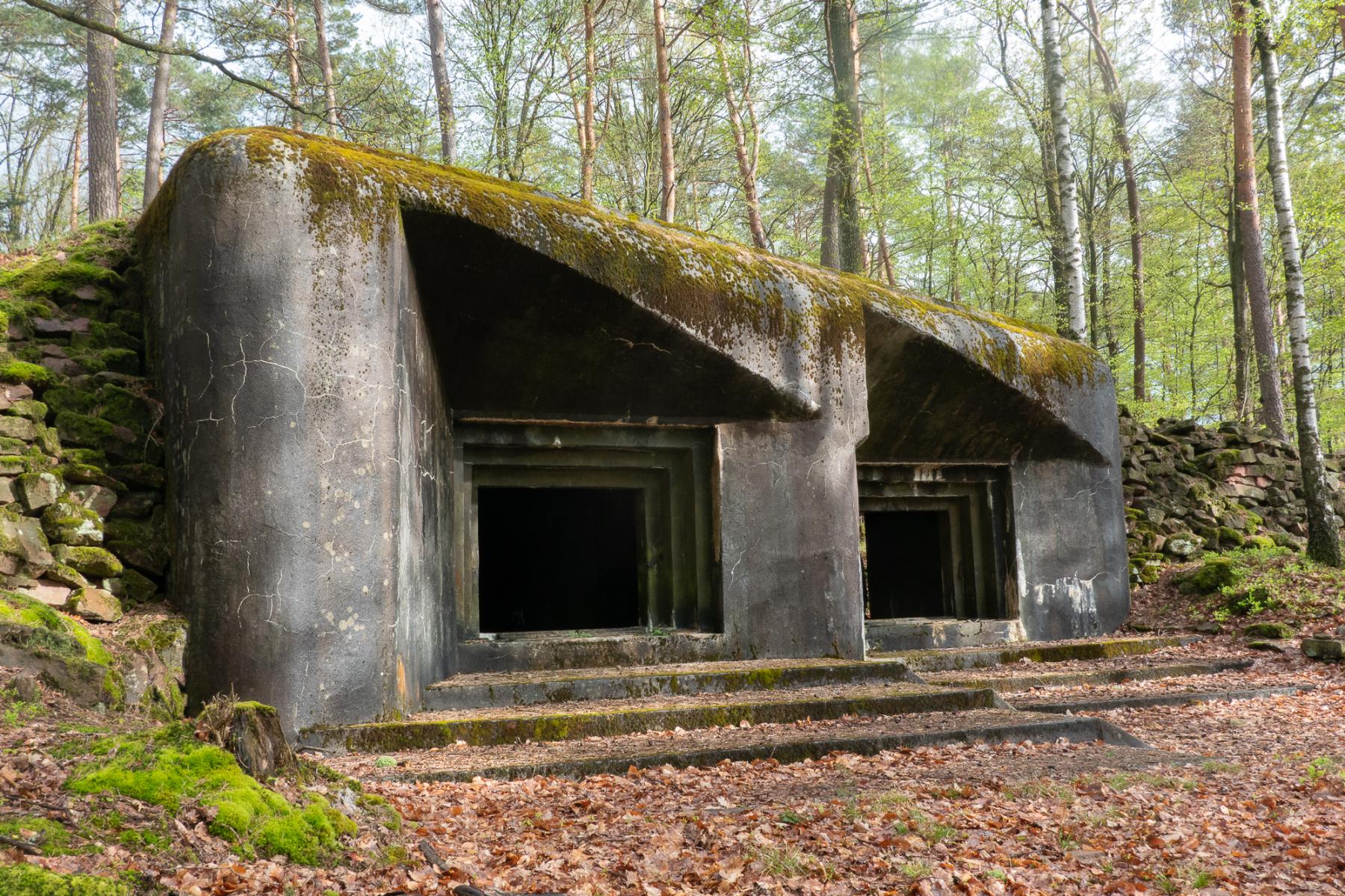 Ligne Maginot - WINDSTEIN - (Casemate d'artillerie) - Vue frontale de la casemate