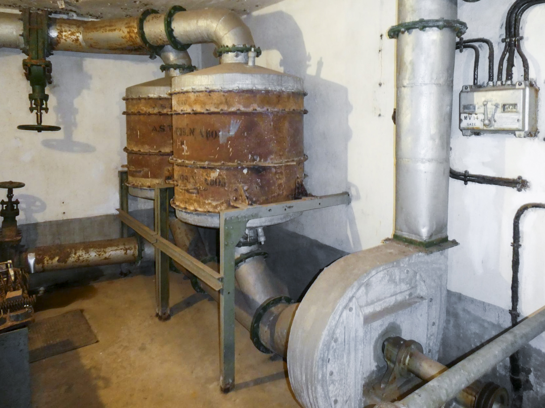 Ligne Maginot - SCHOENENBOURG - (Ouvrage d'artillerie) - Bloc 5
Salle de filtration