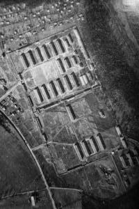 Ligne Maginot - LONGUYON - CASERNE LAMY - (Camp de sureté) - Vue aérienne du 9 mars 1940.
Mission M90 Alt 2000