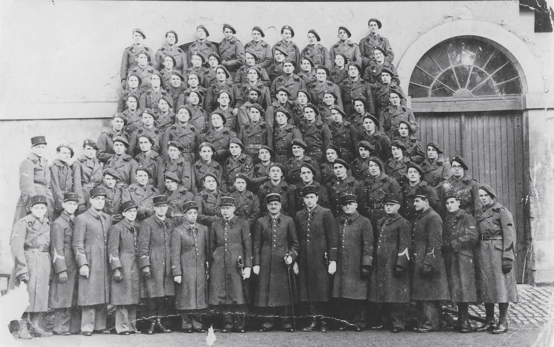 Ligne Maginot - 2° Régiment du Génie (2° RG) - Caserne Riberpray - 20 novembre 1937
La 4° Cie d’électro-mécaniciens