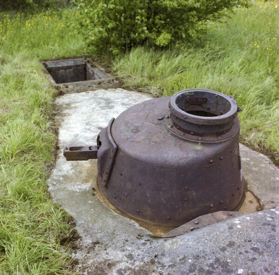 Ligne Maginot - NONNENWALD 4 - (Blockhaus pour arme infanterie) - Tourelle FT Nonnenwald 3

