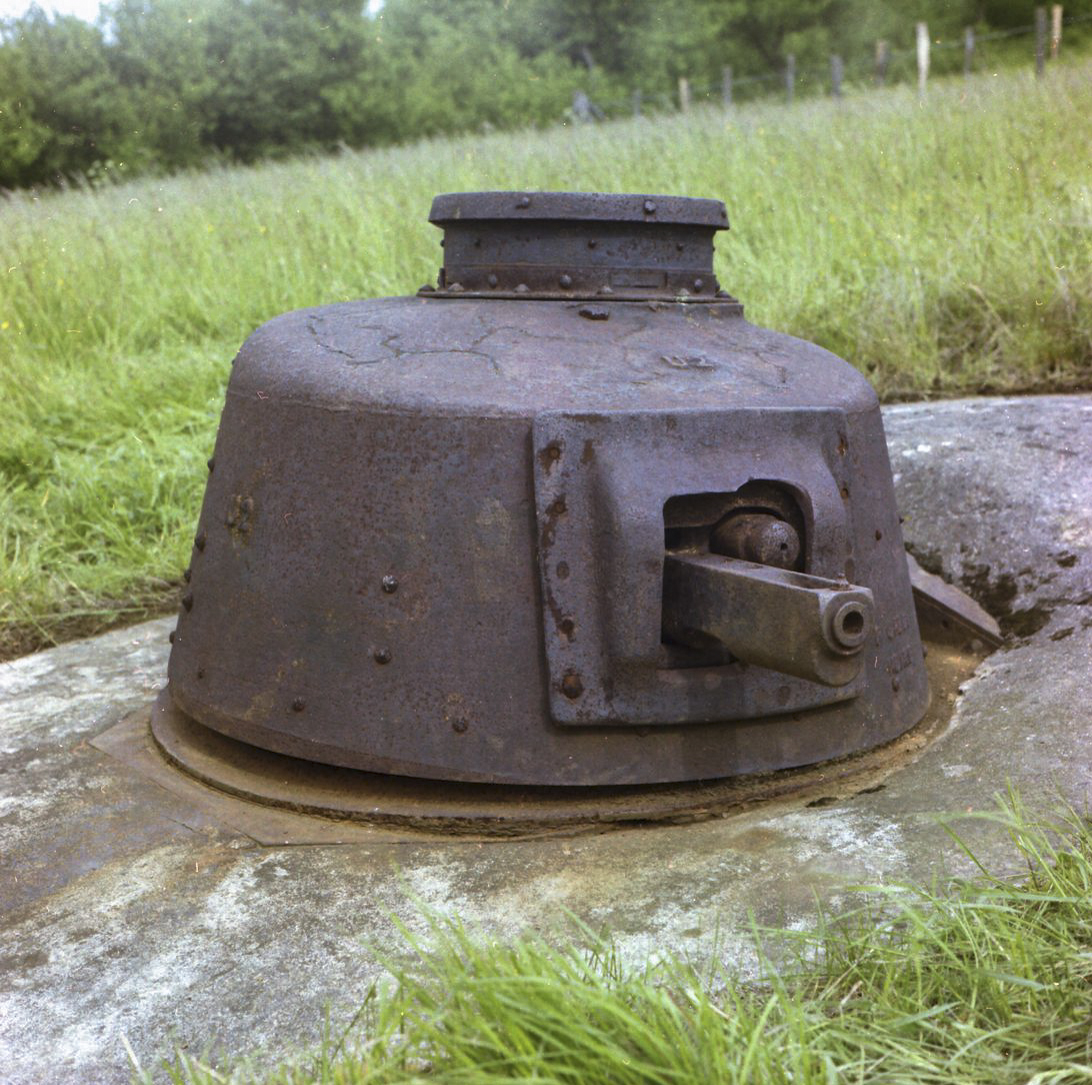 Ligne Maginot - NONNENWALD 3 - (Blockhaus pour arme infanterie) - Tourelle FT 