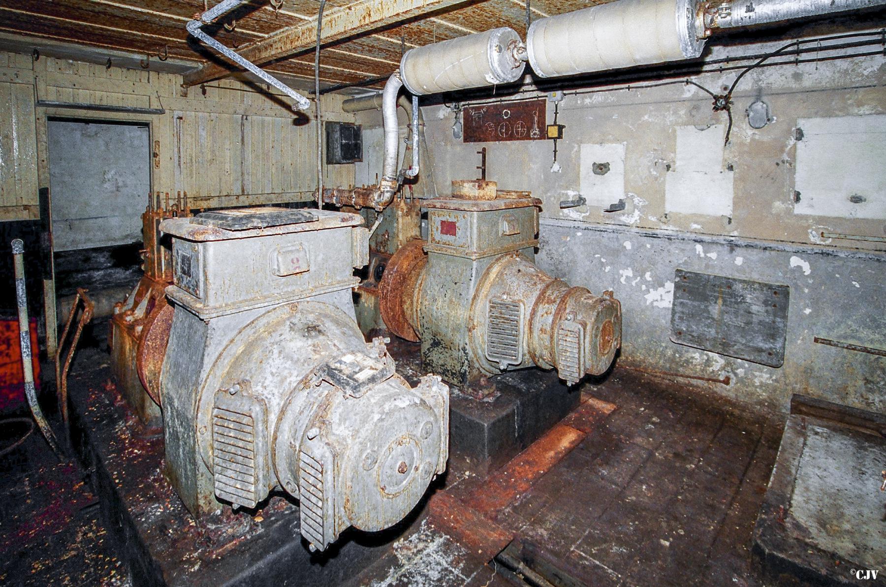 Ligne Maginot - OBERHEIDE - A14 - (Ouvrage d'infanterie) - L'usine électrique, moteurs BAUDOUIN type DB3