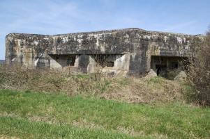 Ligne Maginot - CEZF-217 - BELLE FONTAINE - (Blockhaus lourd type STG / STG-FCR - Simple) - Situé entre Rouvrois et St Pierrevillers il dominait la voie ferrée...