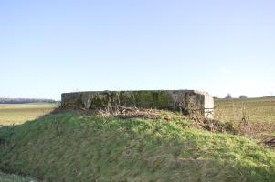 Ligne Maginot - DB349 - BEUVEILLE - (Blockhaus pour arme infanterie) - Cet ouvrage est en bordure de la petite route qui va de Beuveilles vers Doncourt Village