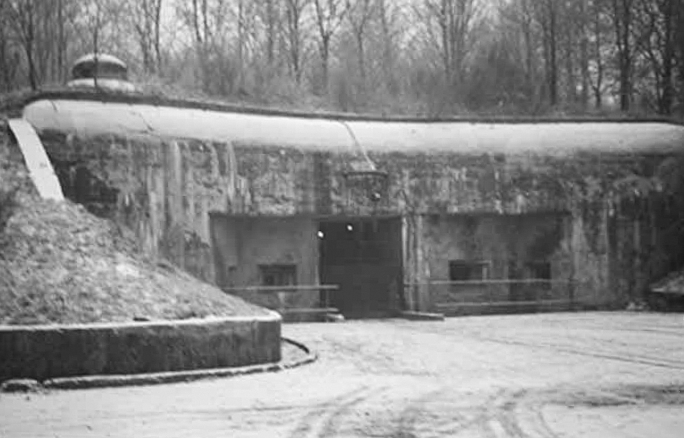 Ligne Maginot - MOLVANGE - A9 - (Ouvrage d'artillerie) - Entrée des munitions
Vers 1961 alors que l'ouvrage était utilisé par l'USAF