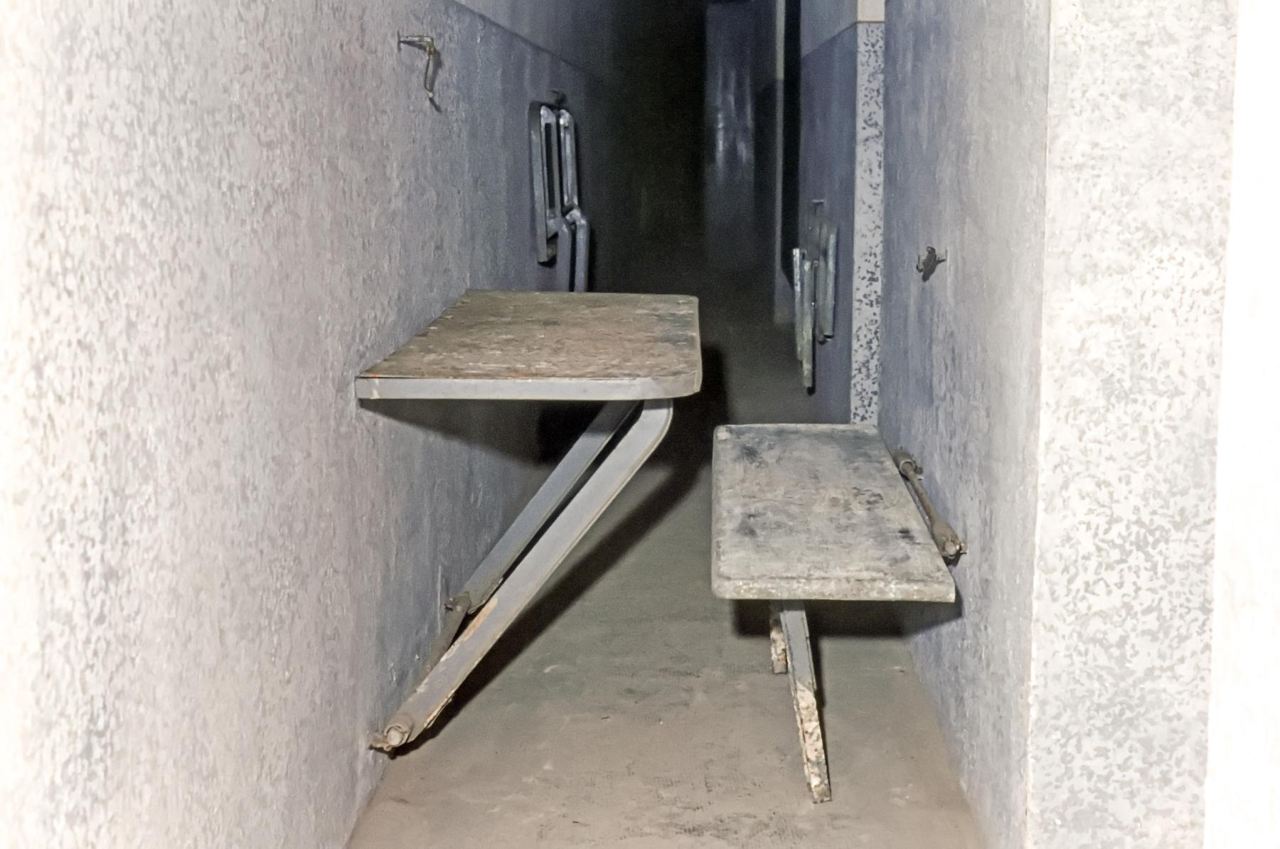 Ligne Maginot - ZEITERHOLZ - X6 - (Abri) - Table rabattable