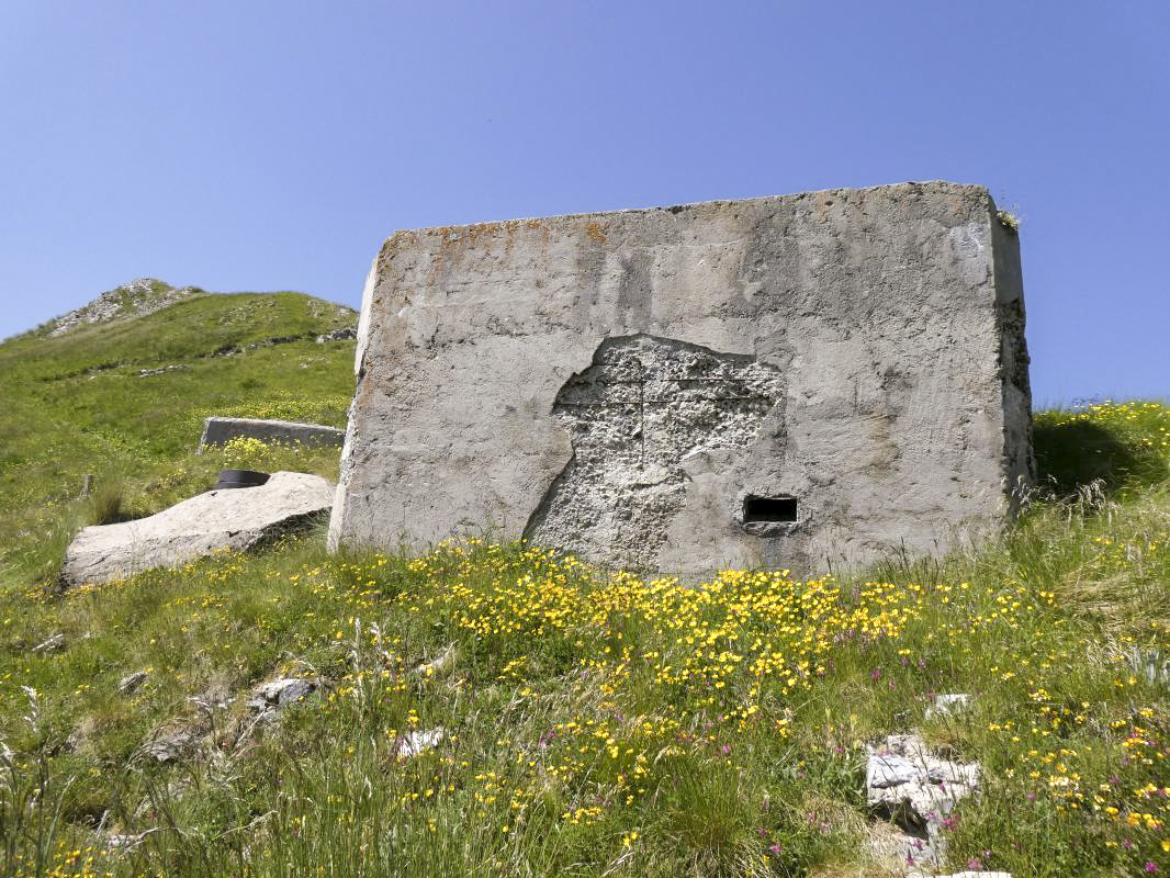 Ligne Maginot - COL DE RAUS (CR) - (AVANT POSTE) - (Ouvrage d'infanterie) - Bloc 2