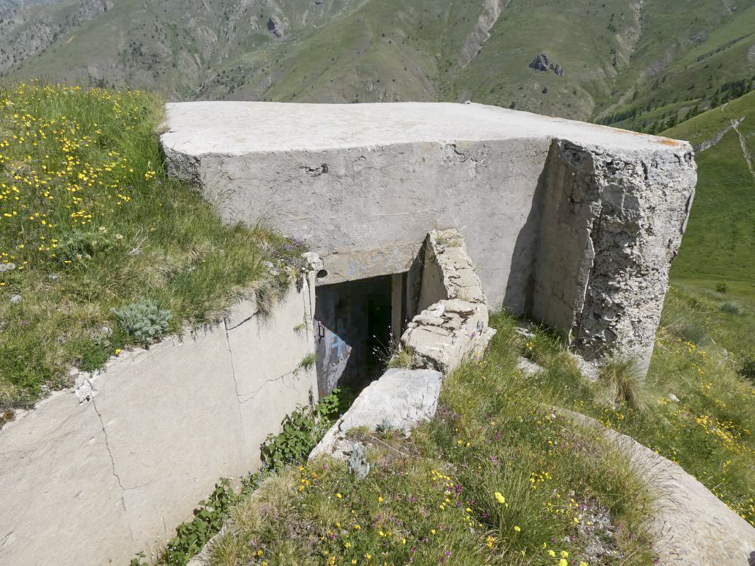 Ligne Maginot - COL DE RAUS (CR) - (Ouvrage d'infanterie) - Bloc 2