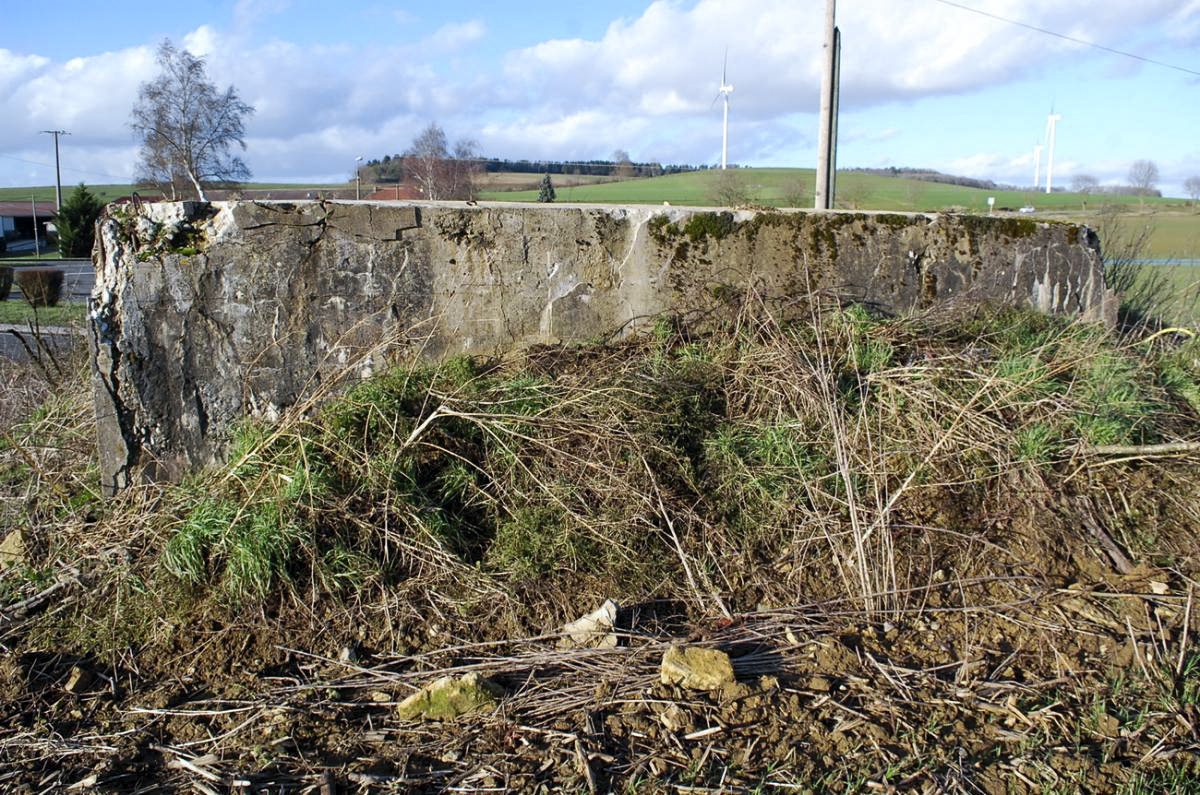 Ligne Maginot - DB349 - BEUVEILLE - (Blockhaus pour arme infanterie) - 