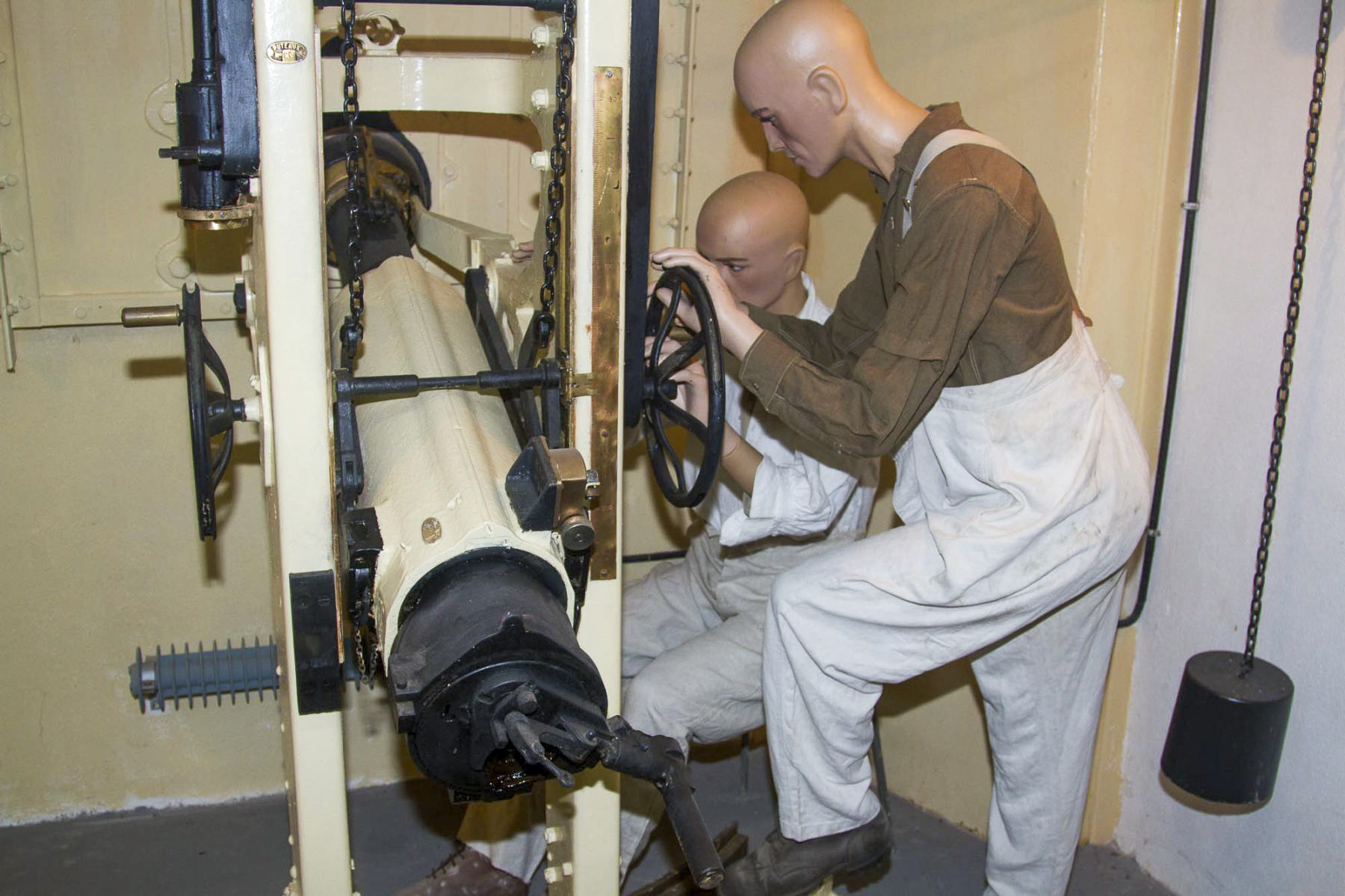 Ligne Maginot - Mortier de 75 mm modèle 1931 (75 31) - Reconstitution d'une chambre de tir de mortier de 75 Mle 31
Musée de Fermont