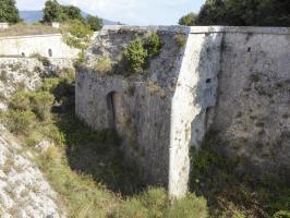 Ligne Maginot - FORT DE LA REVERE - (Casernement) - Une caponnière