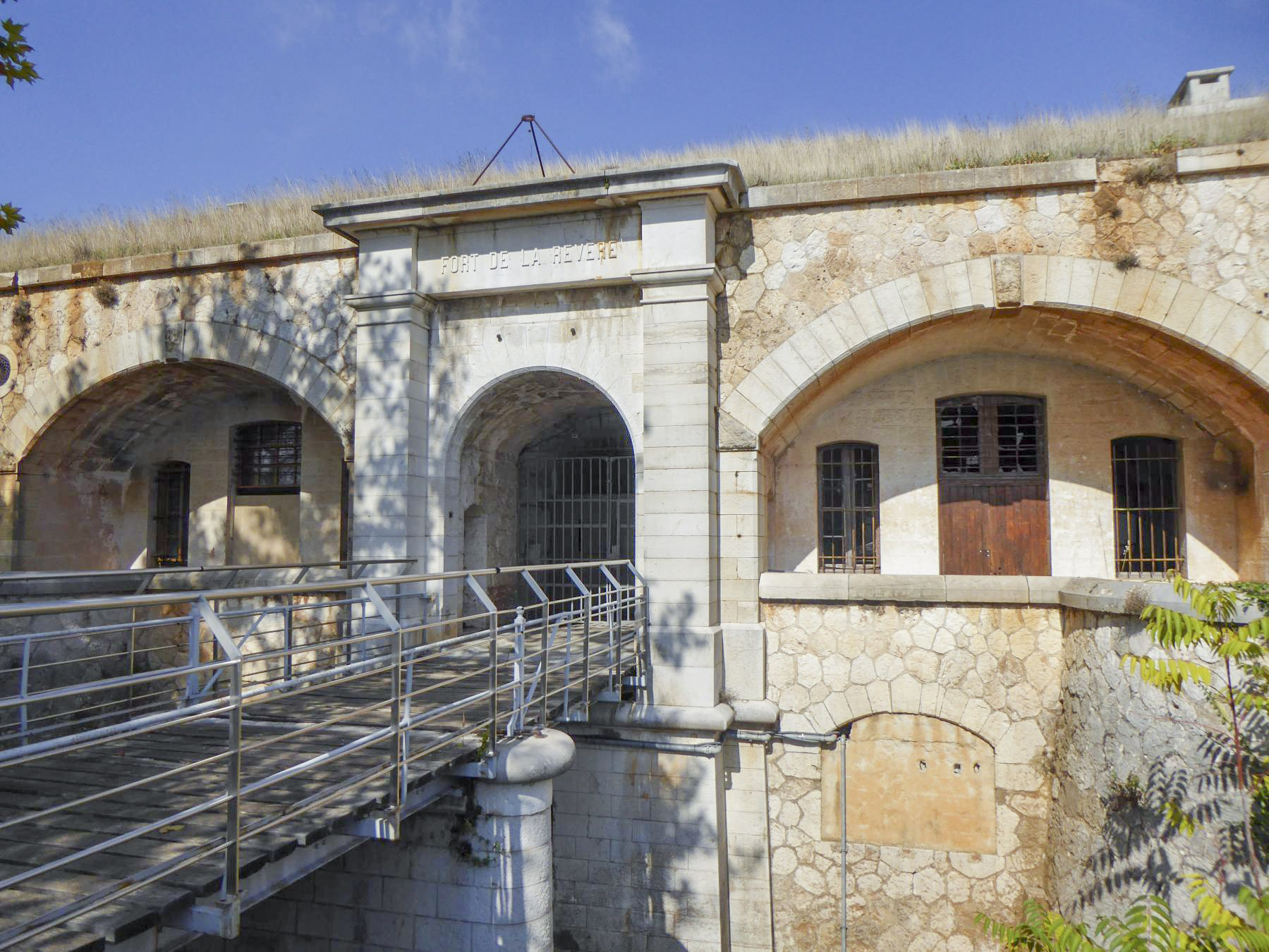 Ligne Maginot - FORT DE LA REVERE - (Casernement) - 