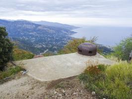 Ligne Maginot - MONT AGEL EST - (Observatoire d'artillerie) - Les cloches et leur joli paysage.
Photo prise lors d'une visite officielle en 09-2016