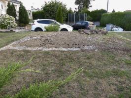 Ligne Maginot - 56T - (Chambre de coupure) - Nichée dans un jardin chez un particulier