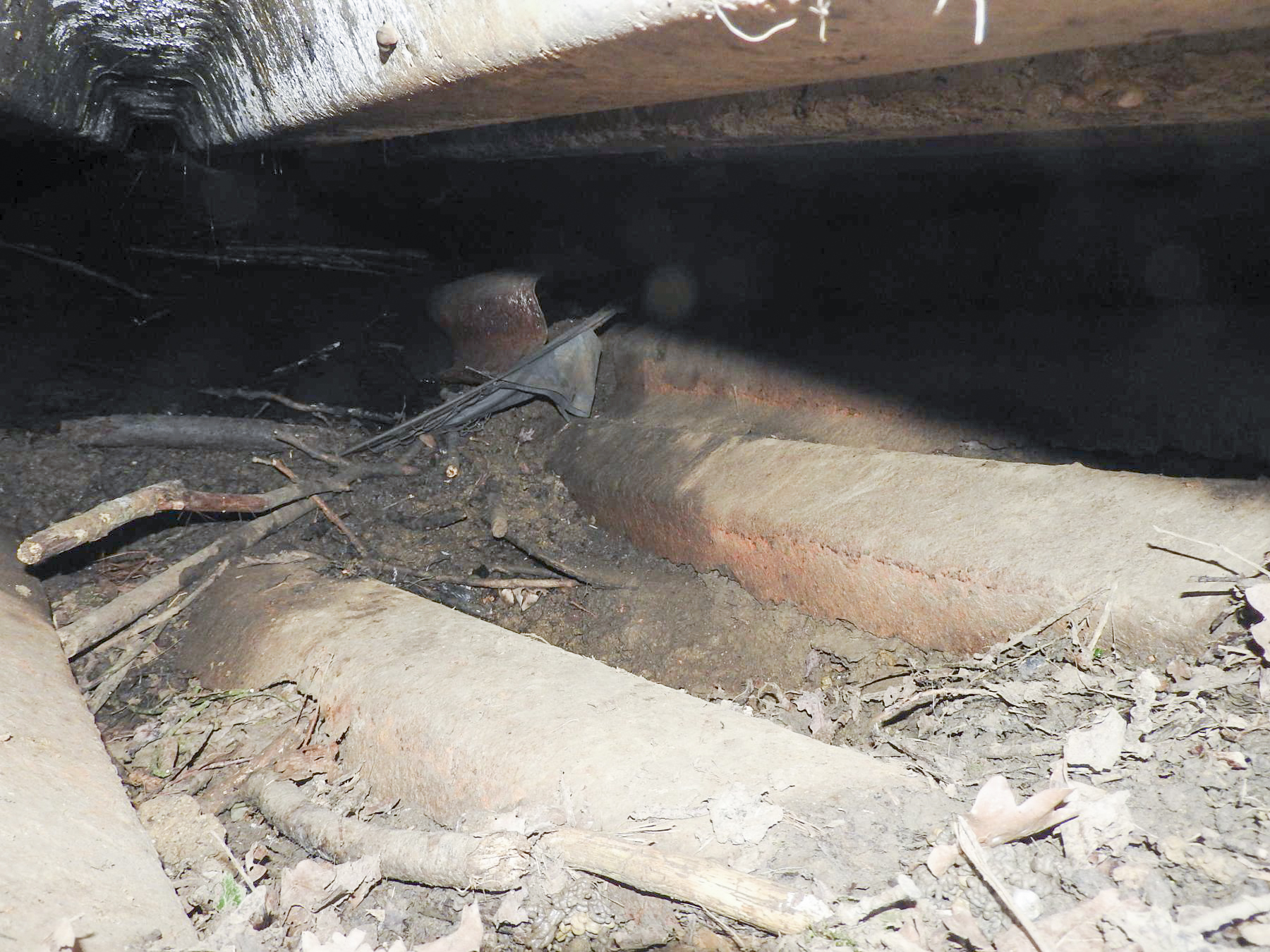 Ligne Maginot - BOIS DE LA GRANGE - (Abri) - Le plafond était recouvert de tôles.