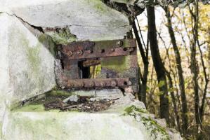 Ligne Maginot - FRECHING NORD (POSTE AVANCé GRM) - (Poste GRM - Maison Forte) - Vestige de créneau.