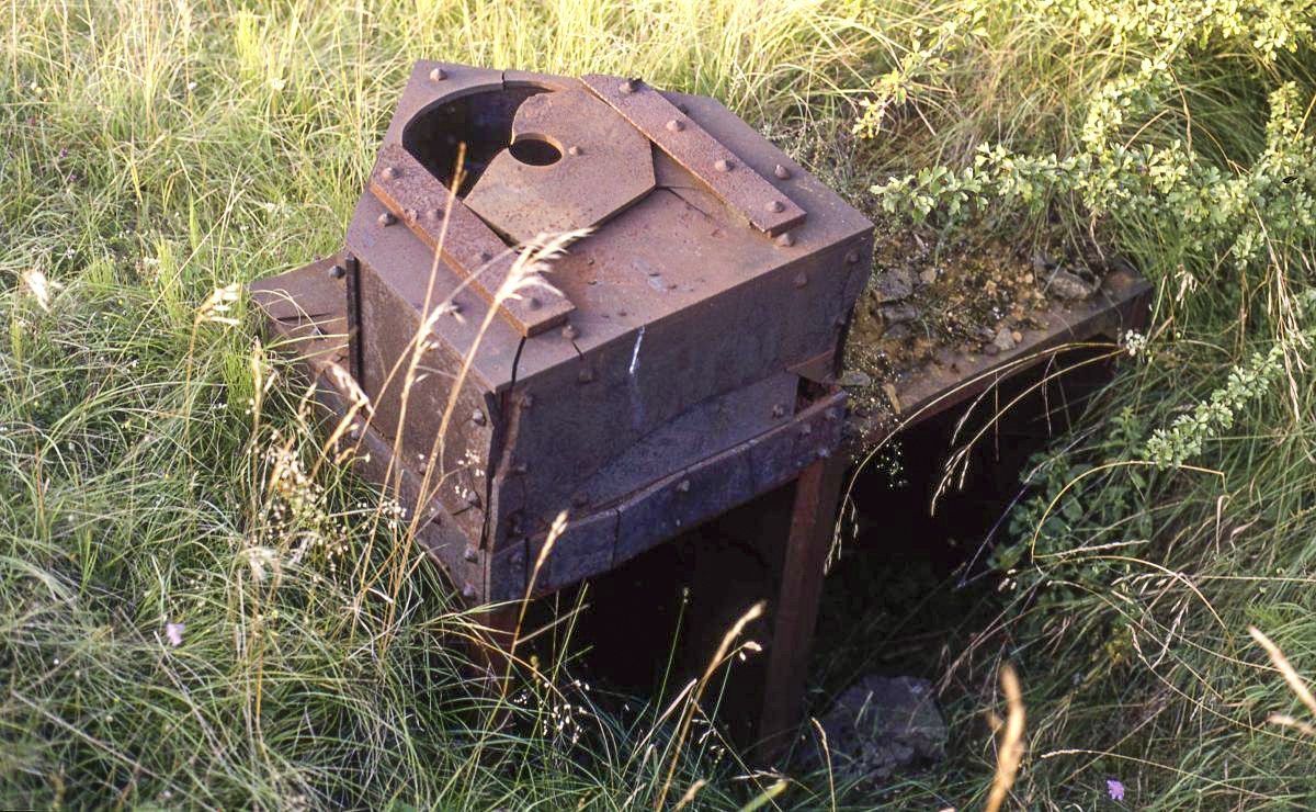 Ligne Maginot - SCHLAPPERBERG - (Observatoire d'infanterie) - La guérite observatoire encore présente
1992