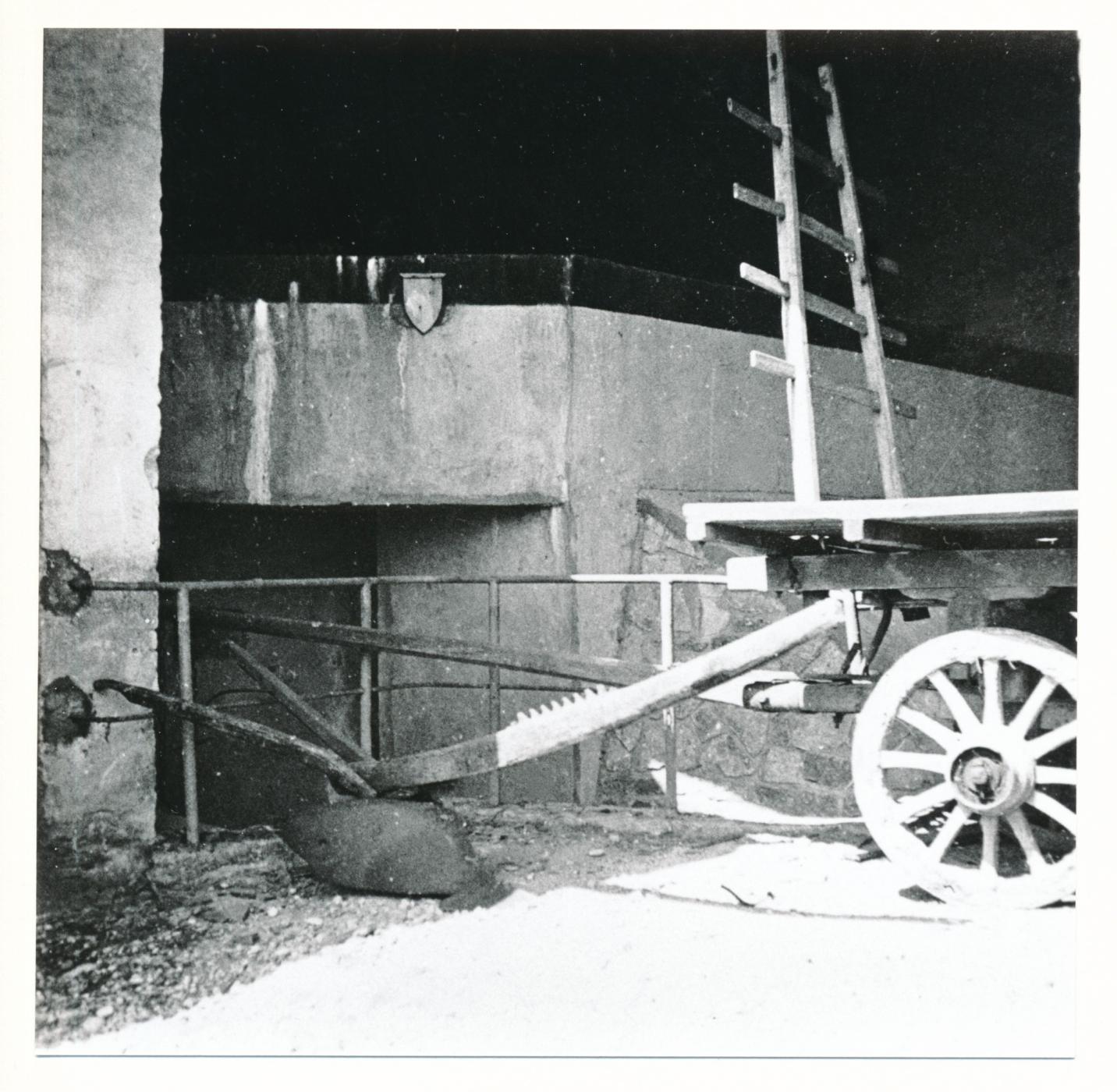 Ligne Maginot - FERME WELSCHHOF SUD - (Blockhaus pour arme infanterie) - L’accès au blockhaus depuis l'intérieur de la grange