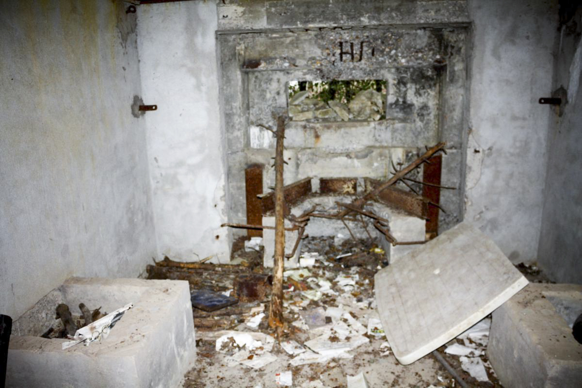 Ligne Maginot - ALTCOUPE NORD - (Blockhaus pour canon) - Vue intérieure du créneau AC