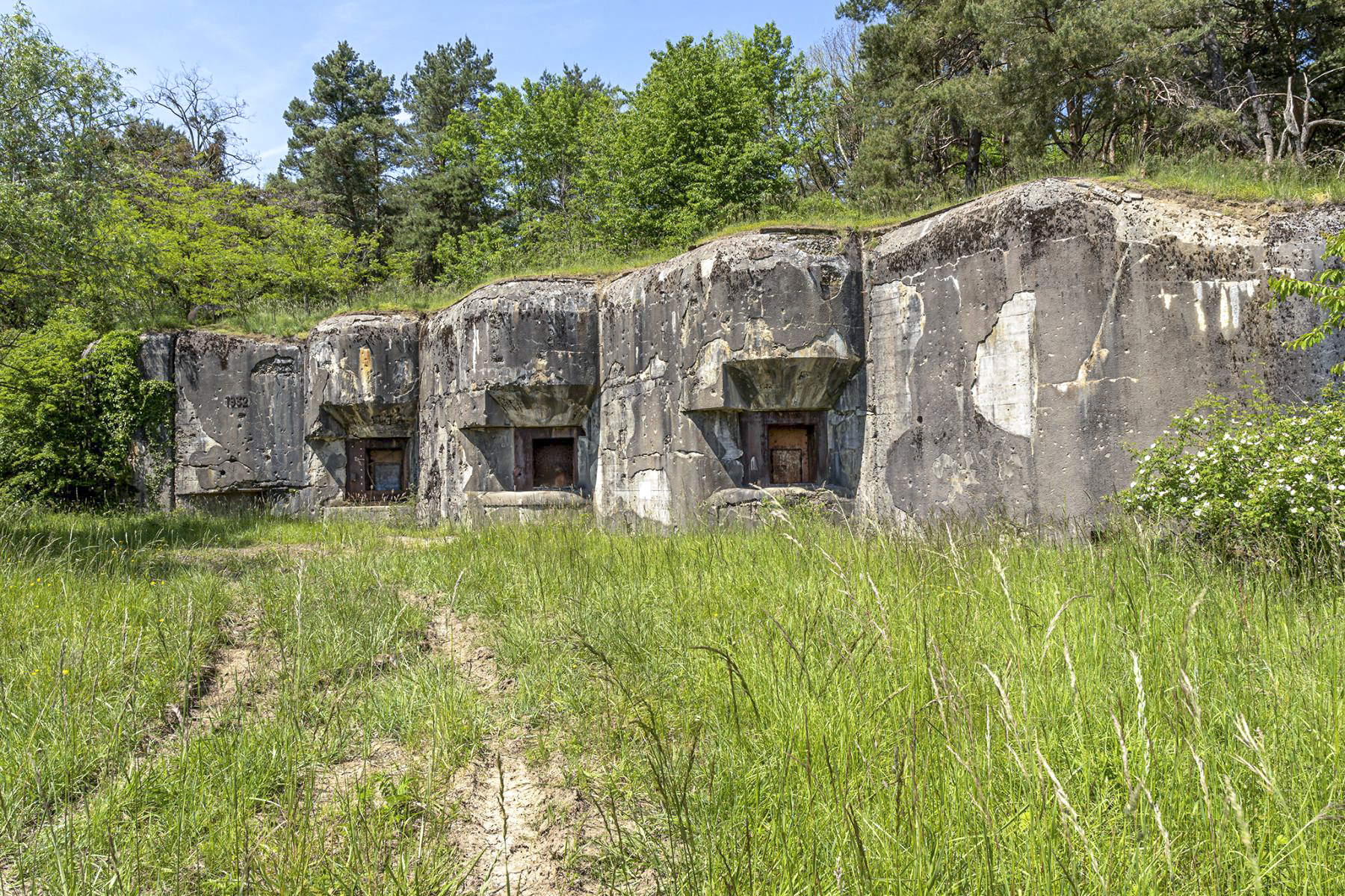 Ligne Maginot - HOCHWALD - (Ouvrage d'artillerie) - Bloc 6
Trois créneaux pour canons de 75 mle 29