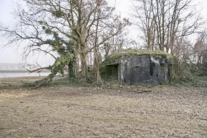 Ligne Maginot - 476 - BASSIN LOUIS ARMAND 1 - (Blockhaus pour canon) - 