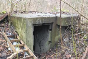 Ligne Maginot - PORT du RHIN Sud 21 ( Blockhaus pour arme infanterie ) - L'entrée du blockhaus