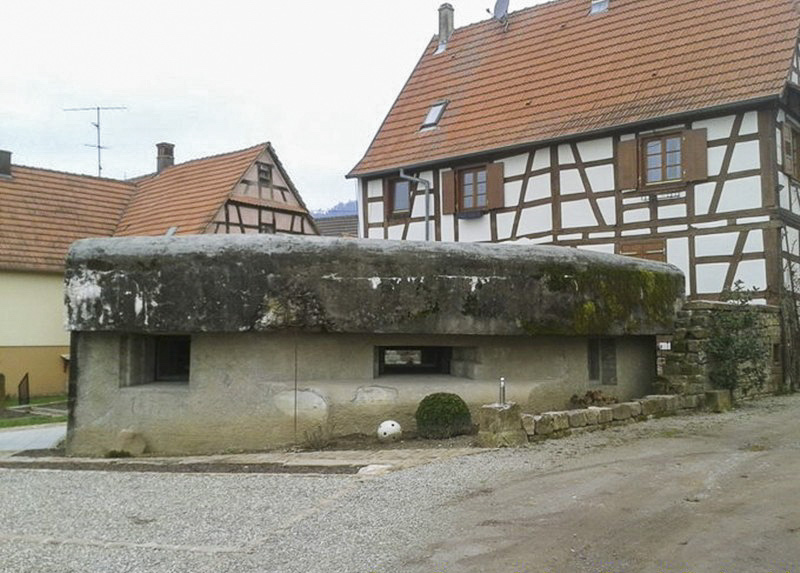 Ligne Maginot - ROTT CENTRE - (Blockhaus pour canon) - Pendant les travaux.
De gauche à droite, créneau mitrailleuse, canon AC et FM