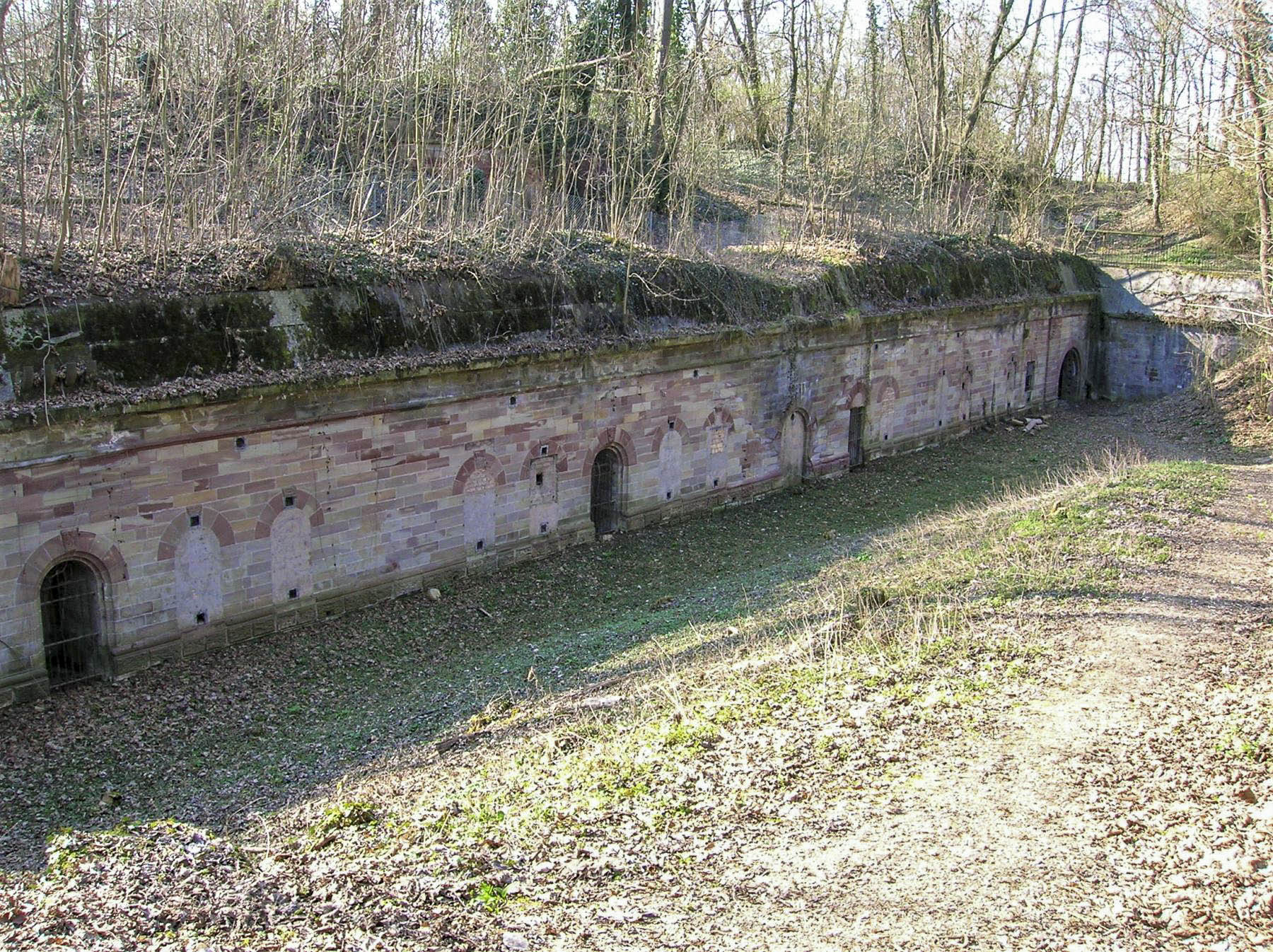 Ligne Maginot - JOFFRE-LEFEBVRE - (Position d'artillerie préparée) - Casernement du front de tête