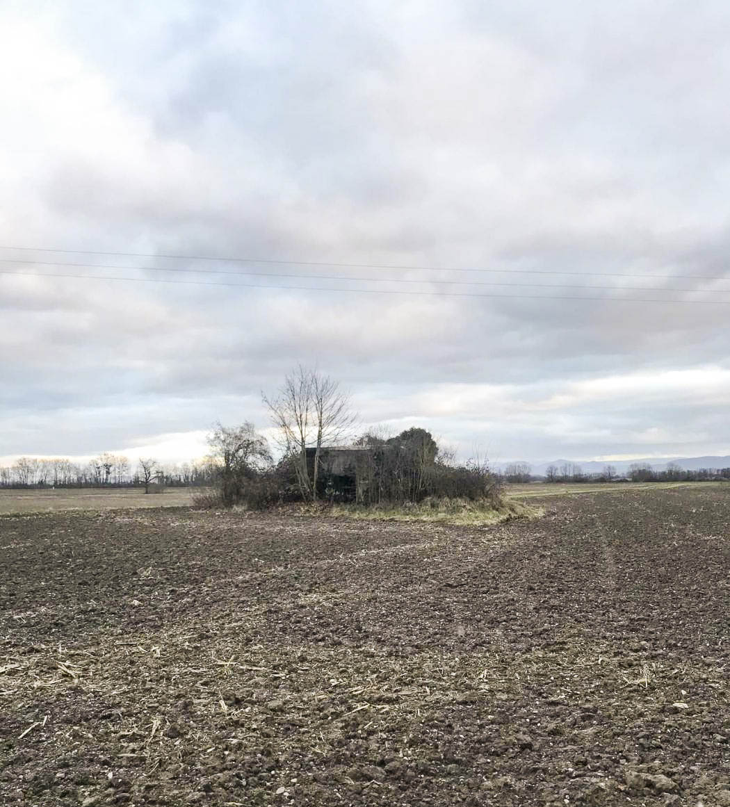 Ligne Maginot - AUENHEIM 1 - (Blockhaus pour canon) - Vue depuis Auenheim 2, vue coté entrée canon