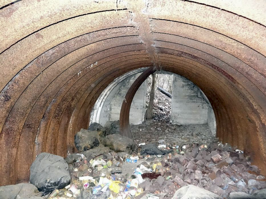 Ligne Maginot - Bloc Port du Rhin Sud 32 - Vue interne depuis l'entrée gauche