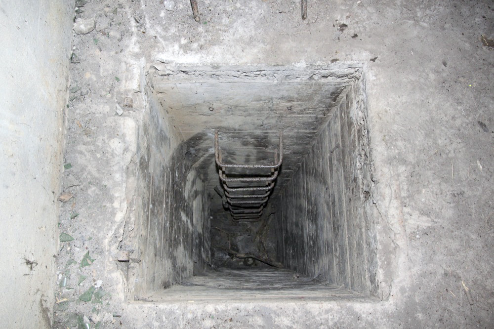 Ligne Maginot - A33 - (Blockhaus pour arme infanterie) - Le puits d'accès du blockhaus vers l'abri