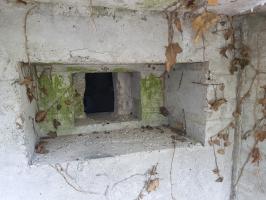 Ligne Maginot - POLDER D'ERSTEIN - (Blockhaus pour arme infanterie) - Vue de l'embrasure