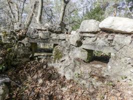 Ligne Maginot - FARGUET - (Blockhaus pour arme infanterie) - Créneaux orientés vers le dépôt de munitions
