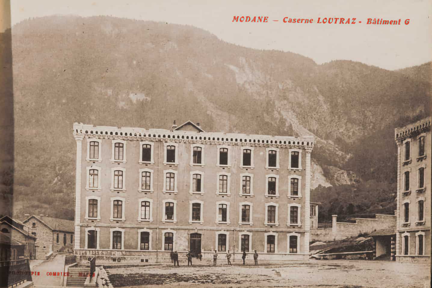Ligne Maginot - CASERNE LOUTRAZ - (Casernement) - Le bâtiment G
Carte postale
Archives départementales de Savoie - 2FI 7788
