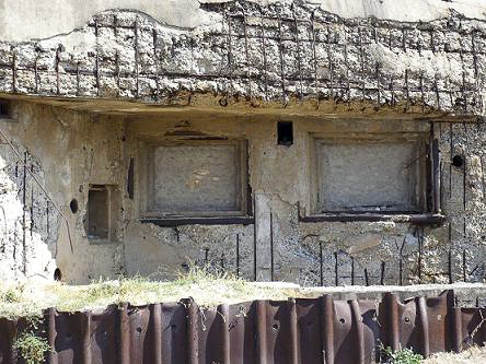 Ligne Maginot - SAINT FLORENT - (Casemate d'infanterie - Double) - Détail des créneaux