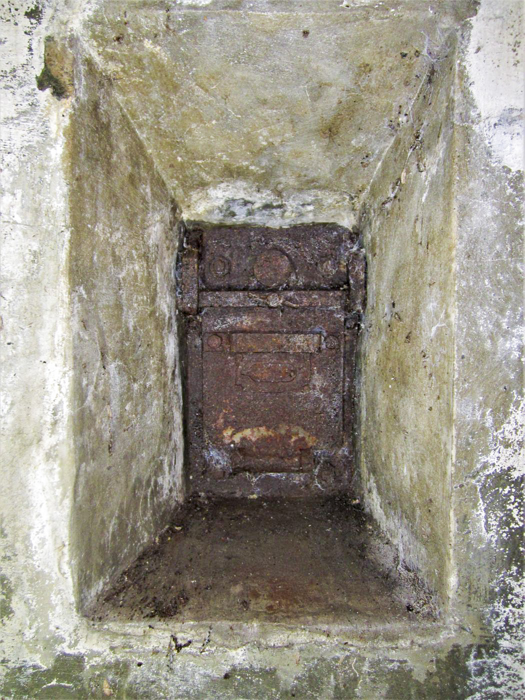 Ligne Maginot - 46A/1 - LIMBOURG PONT - (Abri) - Créneau de défense de l'entrée