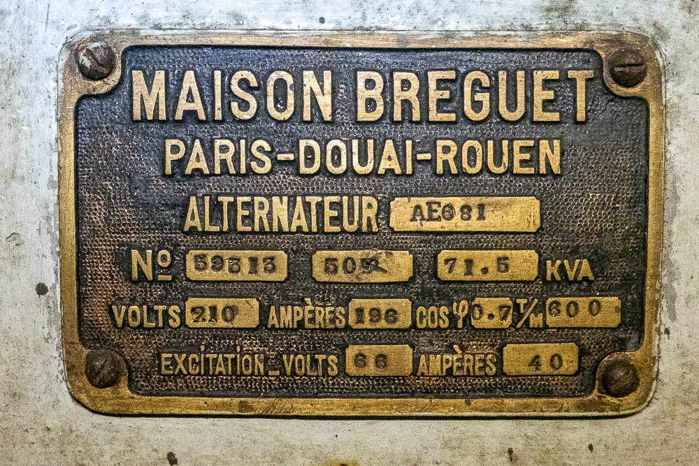 Ligne Maginot - SAINT OURS HAUT (SOH) - (Ouvrage d'artillerie) - Usine électrique
Plaque d'alternateur Bréguet