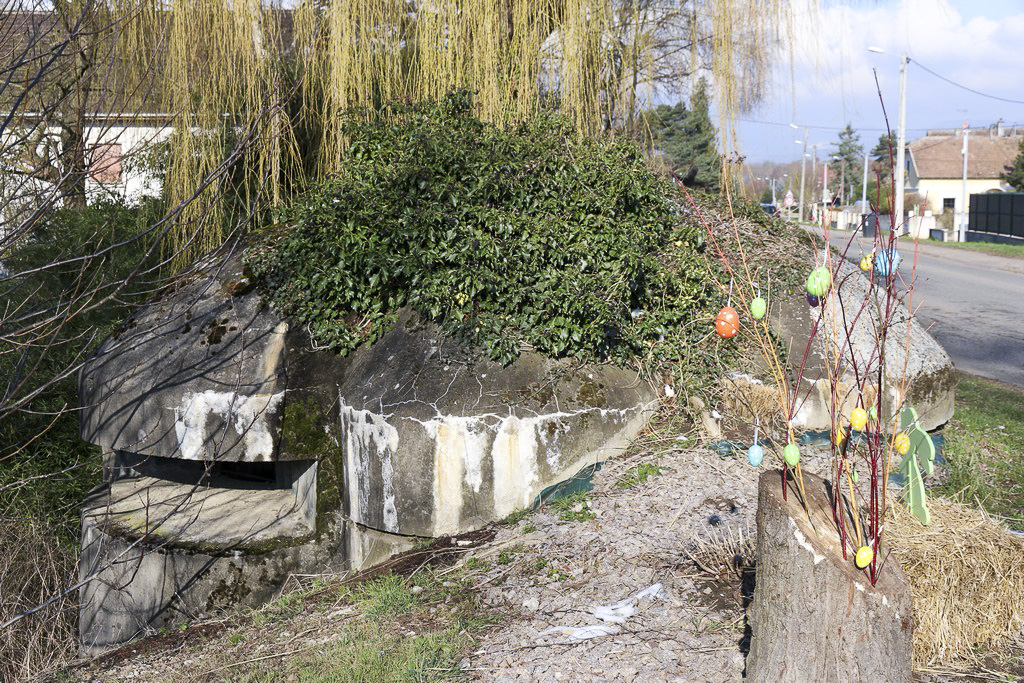 Ligne Maginot - ILLHAEUSERN 2 - (Blockhaus pour arme infanterie) - Front frontale