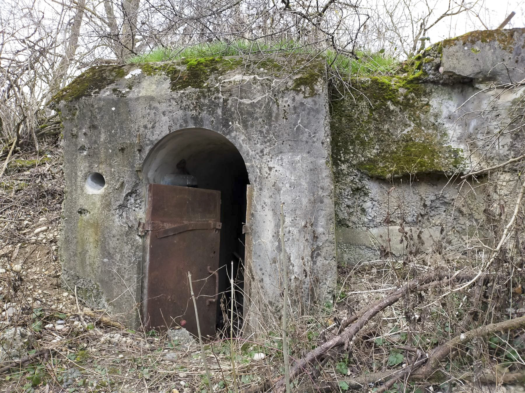 Ligne Maginot - ECLUSE D'HIRTZFELDEN CENTRE - (Blockhaus pour arme infanterie) - Entrée du blockhaus