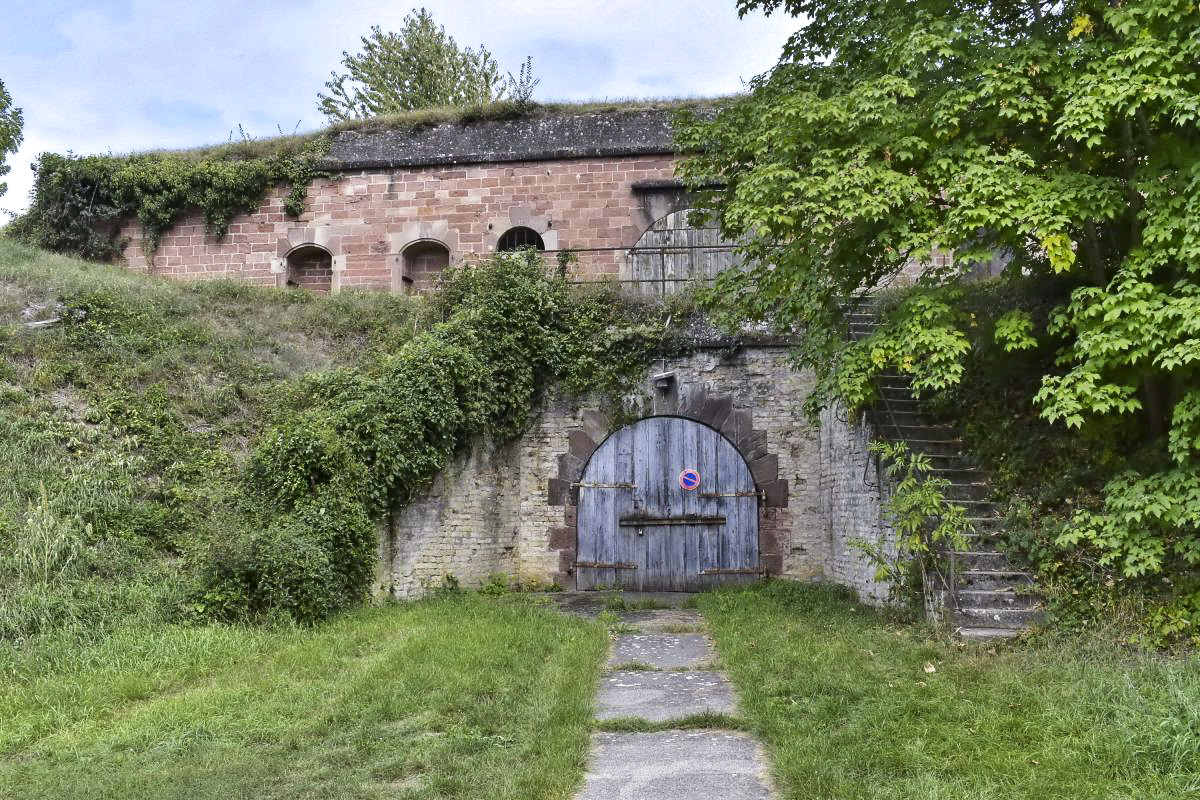 Ligne Maginot - TOUR BASTIONNEE 6 (CM N°2/I/28° RIF) - (PC de Sous-Quartier) - Vue du d'ensemble