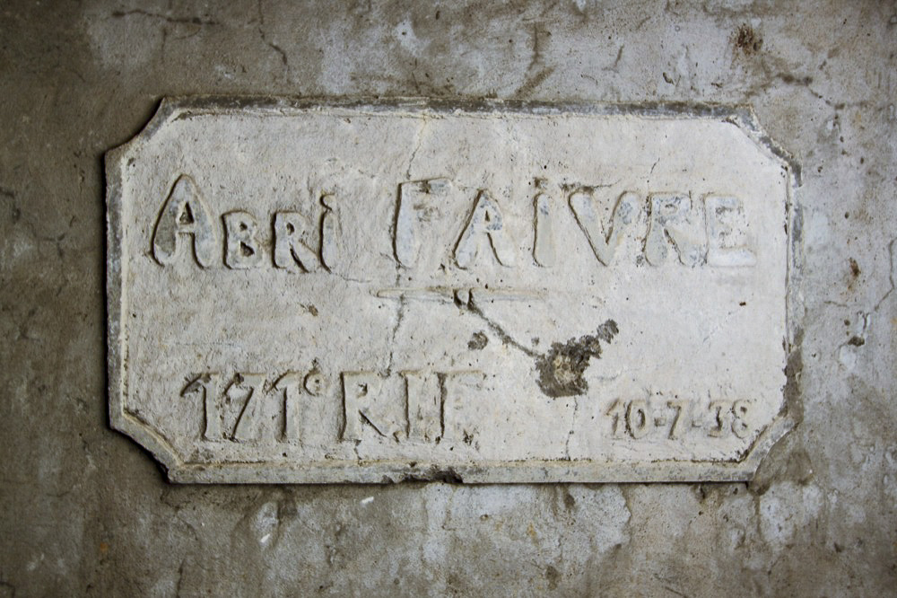 Ligne Maginot - ABRI FAIVRE - (Blockhaus pour arme infanterie) - Le cartouche de construction de l'abri