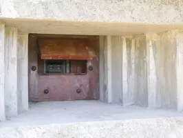 Ligne Maginot - AGAISEN (AN) - E03 - (Ouvrage d'artillerie) - Bloc 4
Le créneau optique réinstallé