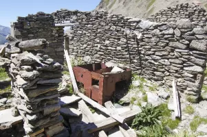 Ligne Maginot - SOLLIERES (BARAQUEMENTS DE) - (Casernement) - La cuisinière d'origine, état 2012